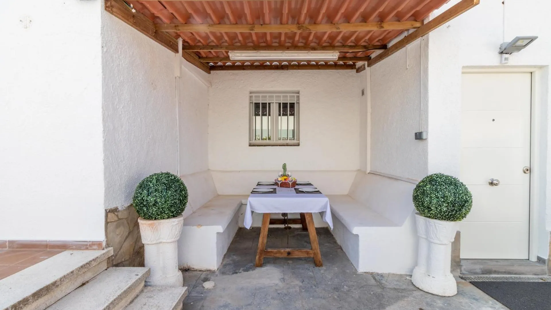 Goldhome - Casa 4 Habitaciones, Piscina Privada Climatizada Empuriabrava 0*,  Spanien